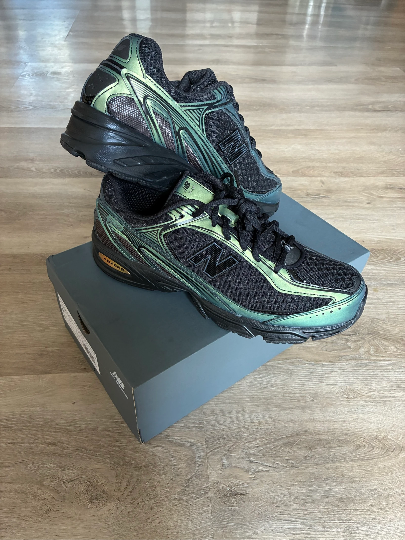 Basket New Balance 509 taille 43